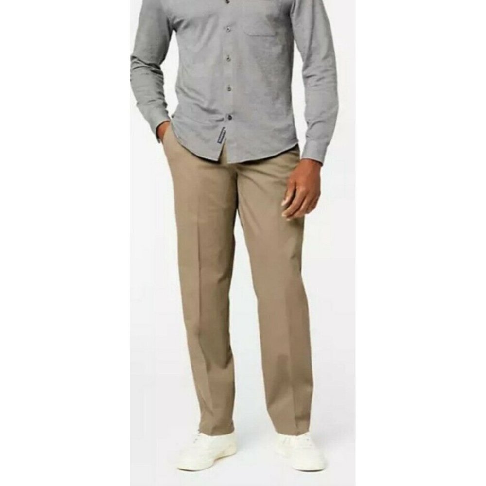 Dockers 42x32 NWT Sharp Khakis Flat Front D3 Individual Fit Mens